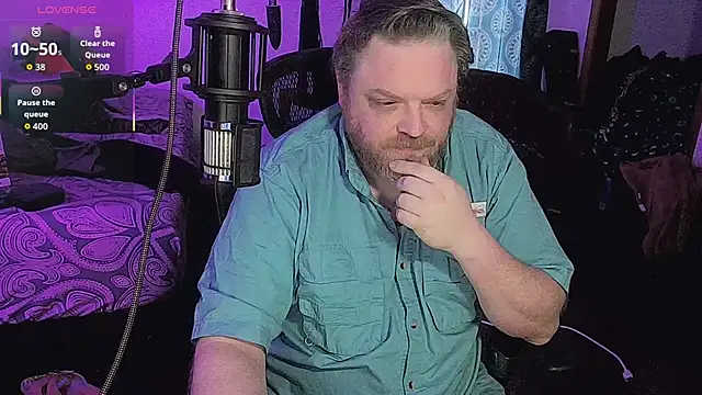 Snapshot of Bi_Master_Mack chatting on 02/16/26, 04:58 Bi Master Mack online show from 02/16/26, 04:58