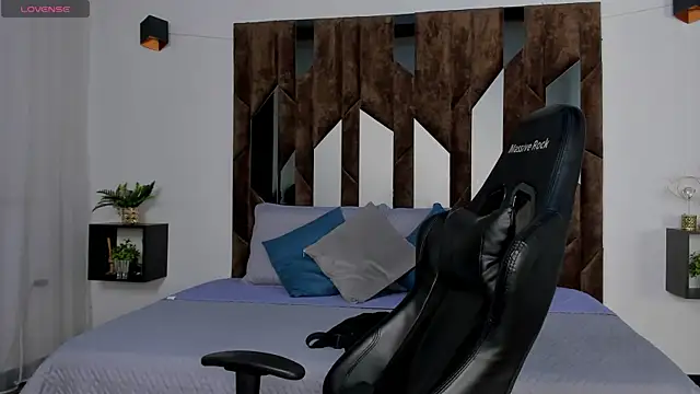 J king   online show from 04/08/26, 11:16