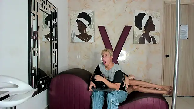 YOUNG GUYS1 online show from 04/03/26, 01:09