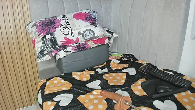 Snapshot of TiifanyGrey chatting on 01/10/26, 02:41 TiifanyGrey online show from 01/10/26, 02:41