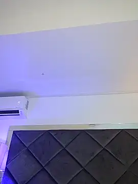 LunaaCurly online show from 02/23/26, 07:22