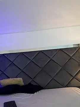 LunaaCurly online show from 03/01/26, 11:01