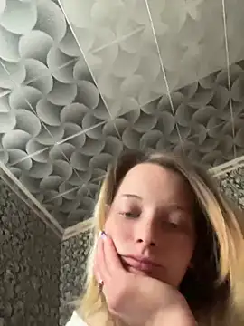 Barbika19 online show from 04/15/26, 01:18