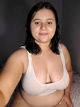 alexacurvy05 online show from 01/15/26, 09:29