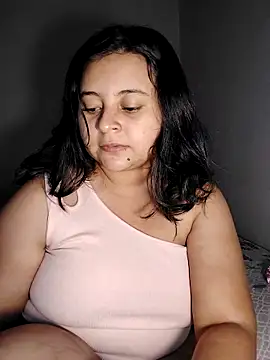 Snapshot of alexacurvy05 chatting on 02/03/26, 02:53 alexacurvy05 online show from 02/03/26, 02:53