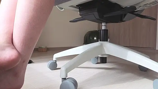 Feetbeth online show from 02/16/26, 08:49