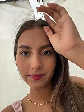 Valeria-escobar online show from 12/21/25, 01:29