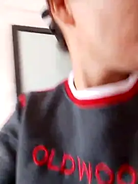 Cako-naka online show from 12/18/25, 02:17