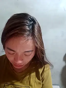 little-effy online show from 03/25/26, 08:26