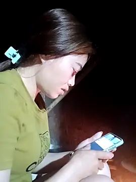 little-effy online show from 04/01/26, 11:02