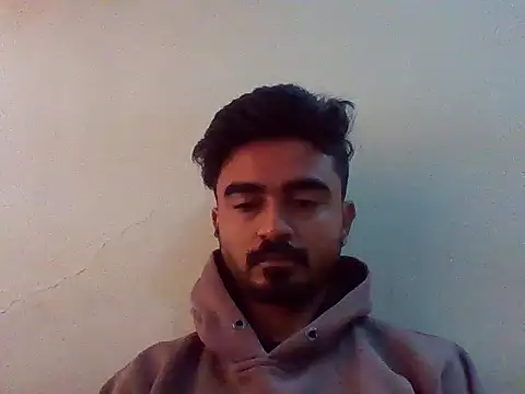 Snapshot of no_one_knows_ chatting on 12/15/25, 03:22 no one knows online show from 12/15/25, 03:22