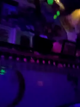 Snapshot of MidnightSeducer@xh chatting on 02/06/26, 04:21 MidnightSeducerxh online show from 02/06/26, 04:21