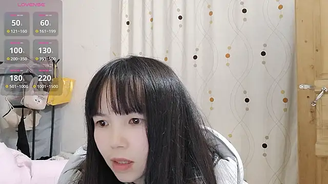 summerxiaojiejie online show from 12/15/25, 02:32