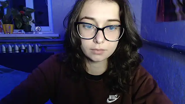 Angelik5371 online show from 04/22/26, 09:05