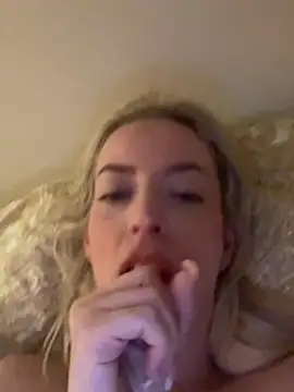 Snapshot of Katharina_Wagner chatting on 07/09/26, 01:15 Katharina Wagner online show from 07/09/26, 01:15