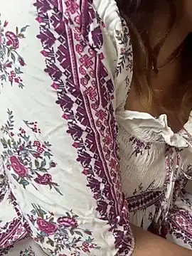 butterflyslay online show from 04/20/26, 12:57