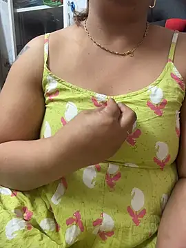 butterflyslay online show from 04/22/26, 03:13