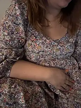 butterflyslay online show from 04/23/26, 03:30