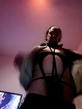 Olivassl22 online show from 04/22/26, 06:42