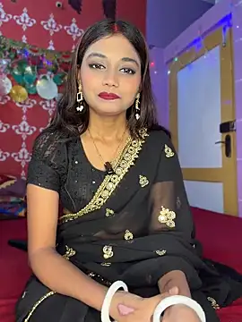 Sweet-priyaa online show from 05/24/26, 09:36