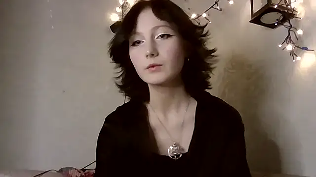 glissada online show from 12/15/25, 06:01