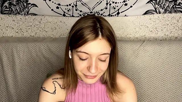 Shining Robi online show from 01/17/26, 01:16