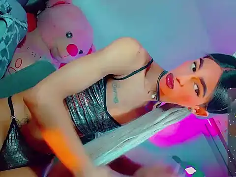 agathaferrer3 online show from 03/01/26, 01:02