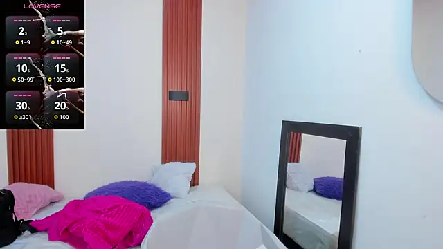 VivianOwen9 online show from 01/11/26, 01:16