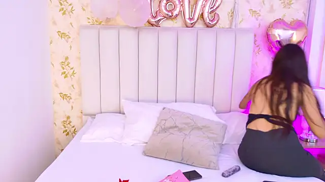 Celeste Clarke online show from 02/20/26, 08:09