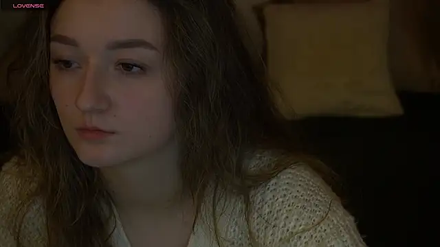 CyrenaLuxe online show from 02/09/26, 04:22