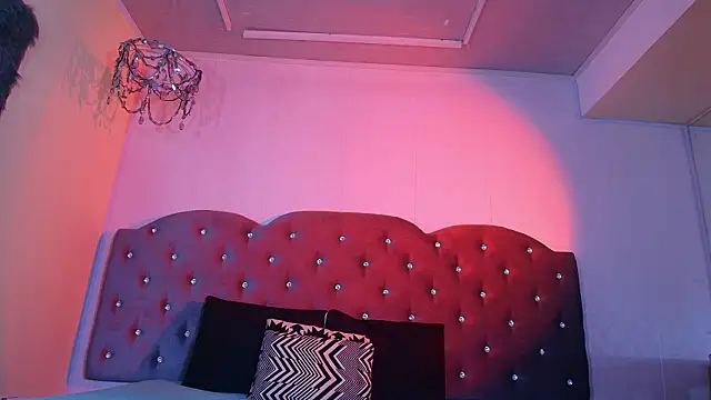 scarlett venom  online show from 03/18/26, 08:12