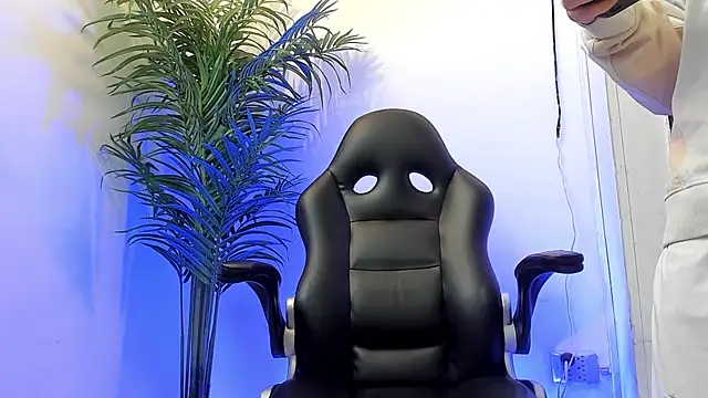 Snapshot of sebastamayo_ chatting on 01/08/26, 09:39 sebastamayo online show from 01/08/26, 09:39