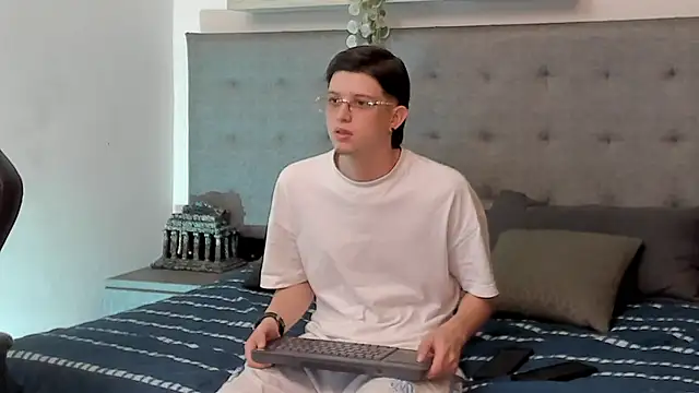 Snapshot of sebastamayo_ chatting on 02/03/26, 08:58 sebastamayo online show from 02/03/26, 08:58