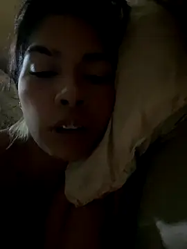 Kendall Rosee  online show from 12/13/25, 07:53