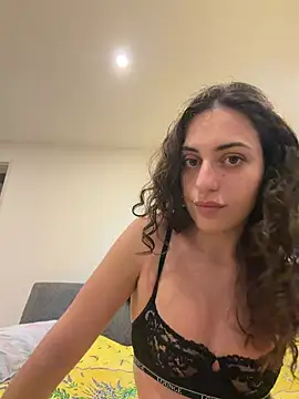 CoquineCharmeuse online show from 04/19/26, 06:43