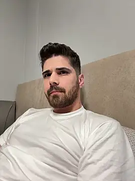 berke3424 online show from 04/07/26, 12:00