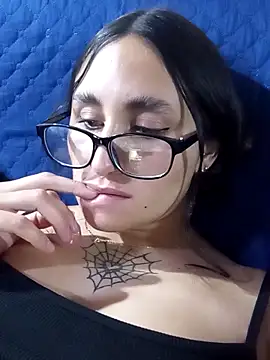 Akane hot  online show from 04/14/26, 12:27