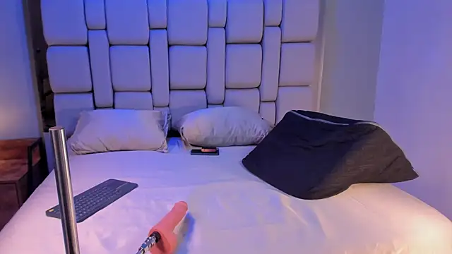 Belanny online show from 04/20/26, 04:15