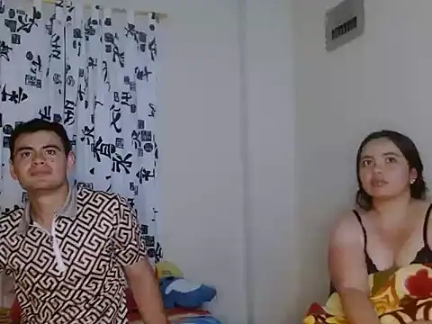 charlottehot1 online show from 12/22/25, 02:52