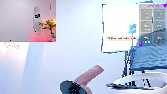  Stephany lee online show from 04/23/26, 05:08