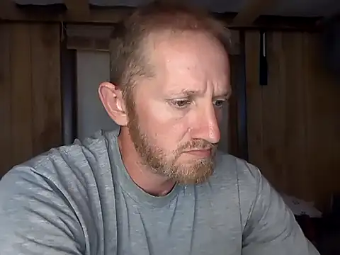 Snapshot of Bharv69 chatting on 12/18/25, 05:46 Bharv69 online show from 12/18/25, 05:46