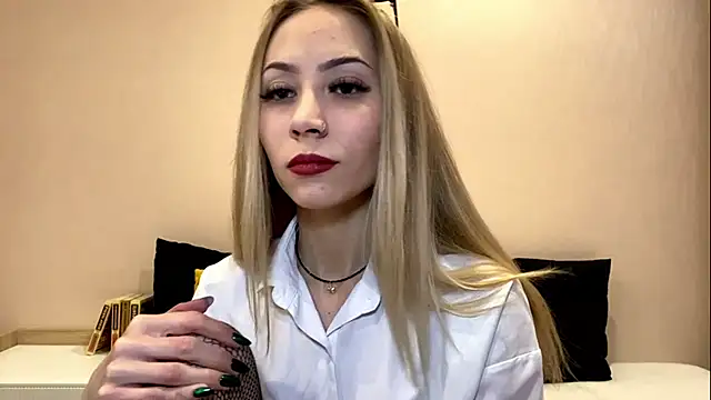 sun under skyy online show from 12/17/25, 09:15