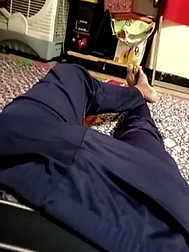 loki-king-143 online show from 02/13/26, 05:14