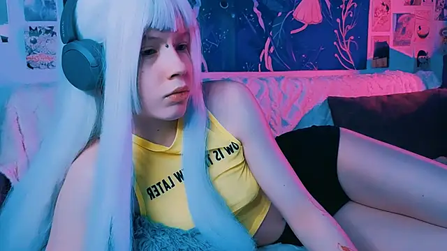 PeacchyPawss online show from 02/21/26, 07:59