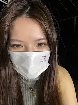 Snapshot of Momochen8839 chatting on 02/28/26, 10:27 Momochen8839 online show from 02/28/26, 10:27