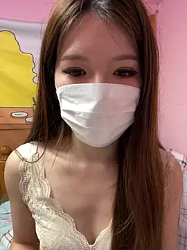 Momochen8839 online show from 04/05/26, 12:57