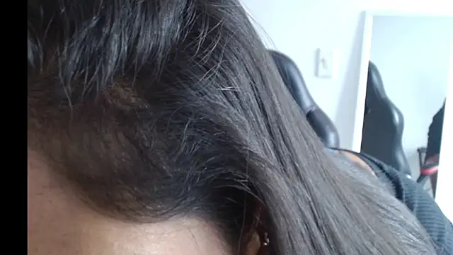 Snapshot of NovahPerotti chatting on 02/26/26, 08:08 NovahPerotti online show from 02/26/26, 08:08