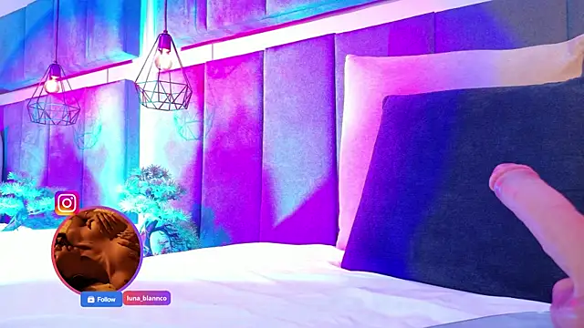 luna blannco online show from 04/15/26, 03:41