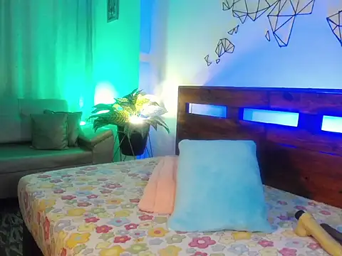 Catalinajoyful online show from 02/05/26, 09:52