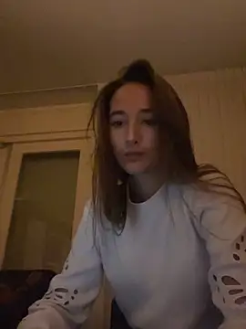 Snapshot of SweetNovaa chatting on 12/16/25, 11:21 SweetNovaa online show from 12/16/25, 11:21